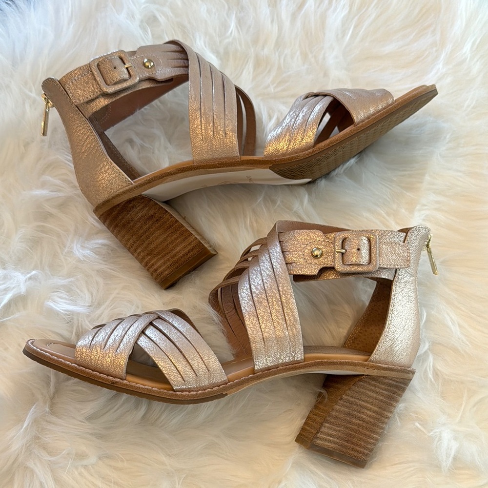 Donald J. Pliner Junnah Antique Metallic Strappy Heeled Sandals size 10